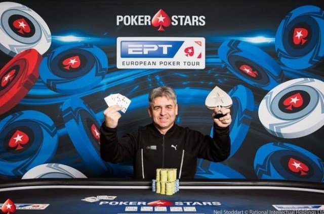 Fabien Motte après sa victoire sur un Side de l'EPT Barcelona